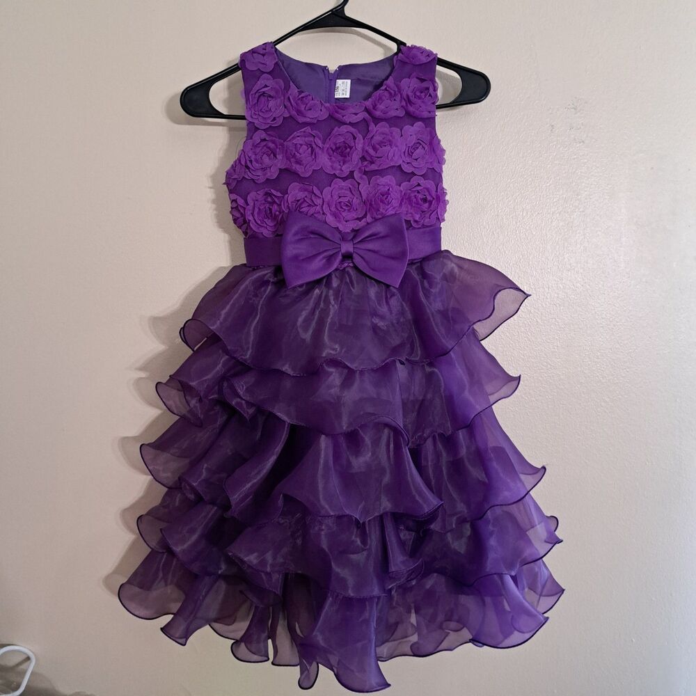 Short Sleeve Girls Purple gorgeous Flower Girl Dress size 150 10yrs-11yrs